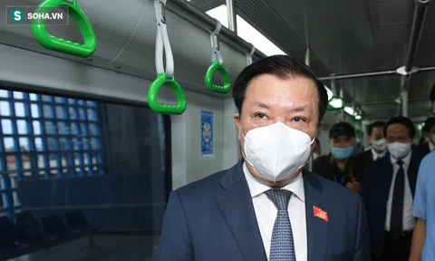 Phó Thủ tướng, bí thư Hà Nội đi chuyến tàu đầu tiên của đường sắt Cát Linh - Hà Đông