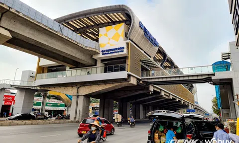 Trải nghiệm tàu điện trên cao ở Hà Nội: Tạm biệt nắng nóng, tắc đường, đi êm ru lại nhiều góc sống ảo đẹp mê