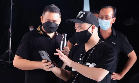 Đạo diễn Hiếu Tâm: Làm show online có nhiều thuận lợi