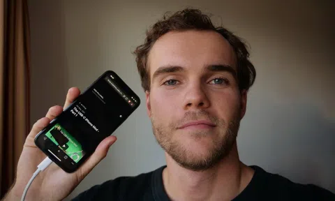 Chiếc iPhone đặc biệt có giá trên 50.000 USD