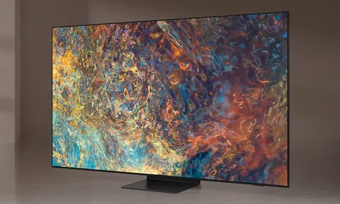 Samsung ra mắt TV 4K lớn nhất Việt Nam