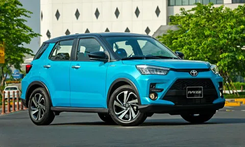 Khách đặt mua Toyota Raize tại Việt Nam phải chờ hơn 2 tháng