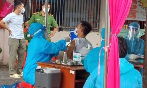 Bình Dương sẽ tiêm vắc-xin cho người ngoại tỉnh quay lại làm việc