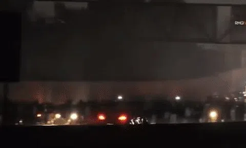 Trời tối mịt, 200 người chặn cao tốc để ngắm drift xeicon