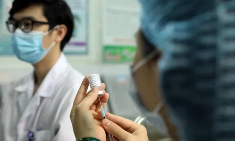 Hà Nội cho phép rút khoảng cách giữa 2 mũi tiêm vaccine AstraZeneca