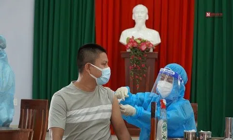 Bình Thuận: Triển khai tiêm vắc-xin phòng Covid-19 đợt 18