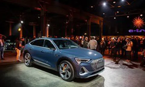 Những mẫu xe điện nổi bật từng ra mắt tại Los Angeles Auto Show