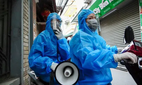 KHẨN: Hà Nội tìm người từng đến điểm tiêm chủng, đám cỗ, đám tang do liên quan F0