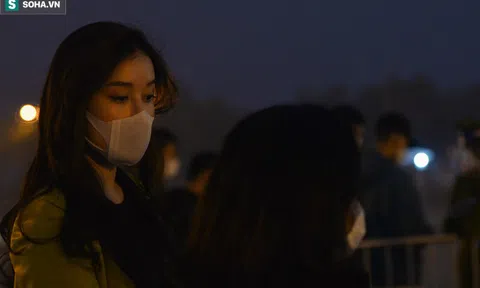 Á hậu Huyền My đến sân Mỹ Đình cổ vũ cho đội tuyển Việt Nam trong trận gặp Ả Rập Xê Út