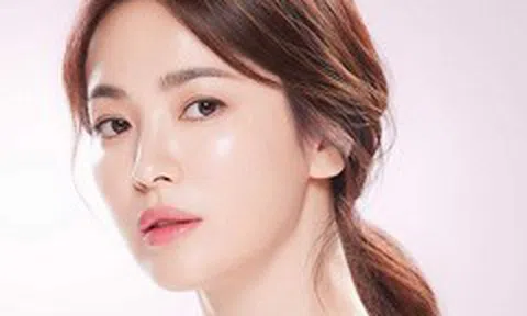 Song Hye Kyo bị chê về diễn xuất và cách làm đẹp khác lạ
