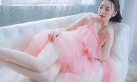 Quỳnh Kool gợi cảm mộng mơ, Bảo Thanh trẻ trung bất ngờ