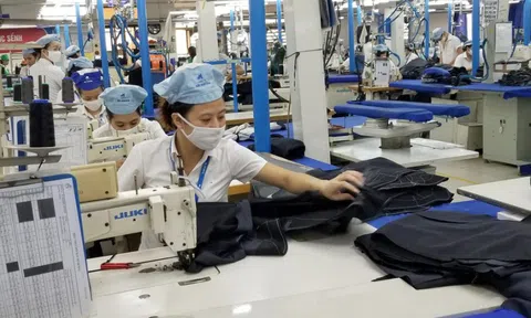 Thưởng Tết 2022: Nơi cố giữ, nơi không hy vọng