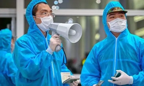 Hà Nội: Xuất hiện thêm 'ổ dịch' cộng đồng; Khẩn tìm người từng đến nhà hàng, hiệu thuốc