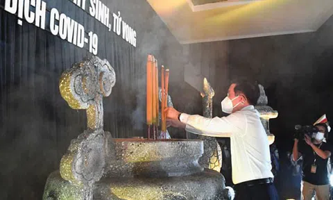 Lắng lòng tưởng nhớ, tri ân