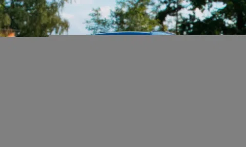 VinFast VF e36 bệ vệ và công nghệ, chưa có đối thủ xứng tầm