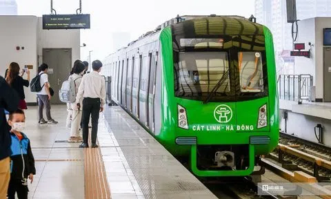 Ngày đầu thu phí tuyến đường sắt Cát Linh - Hà Đông