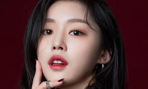 Nhan sắc cuốn hút của Hoa hậu Hàn Quốc 2021