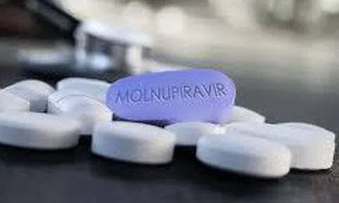 Cơ hội cho Việt Nam sản xuất thuốc điều trị COVID-19