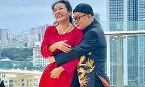 Xuân Hinh ôm chặt 'bạn kim cương' Thanh Thanh Hiền