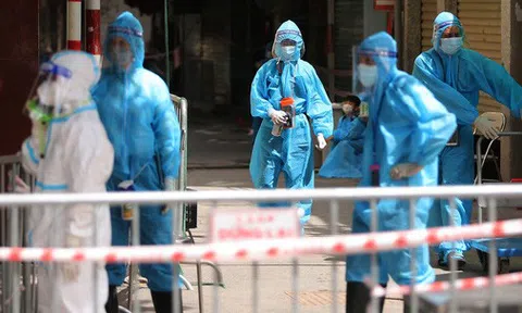 Hà Nội: 8 nhân viên quán karaoke test nhanh dương tính với SARS-CoV-2