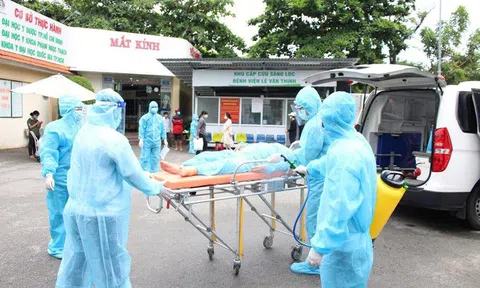 Ba quận tại TPHCM tăng cấp độ dịch COVID, 5 phường nguy cơ lây nhiễm cao