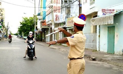 Tp.Phan Thiết từ “vùng đỏ” hạ xuống “vùng cam”, duy trì tuần tra kiểm soát lưu động