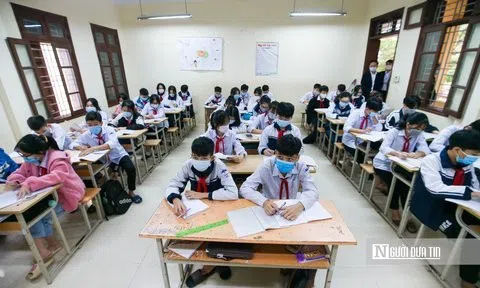 Chuyên gia nói về việc học sinh Tp.HCM không tiêm vắc-xin được đi học