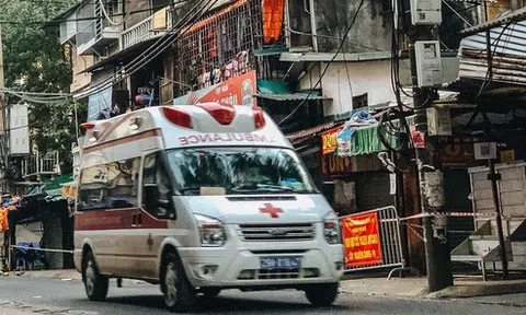 Hà Nội: Tại sao một quận trung tâm tăng "đột biến" 115 ca Covid-19 cộng đồng?