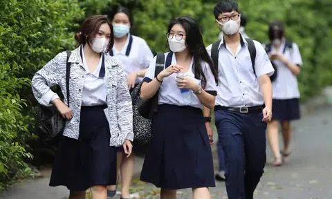 NÓNG: TP HCM ban hành kế hoạch mở cửa trường học, dạy học trực tiếp từ ngày 13-12