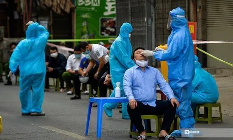 Ngày 01/12, ghi nhận 14.508 ca Covid-19, có 8.081 ca cộng đồng