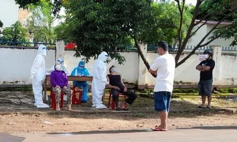 Đắk Lắk: Cho phép Tp. Buôn Ma Thuột thí điểm chăm sóc F0 tại nhà từ ngày 1/12