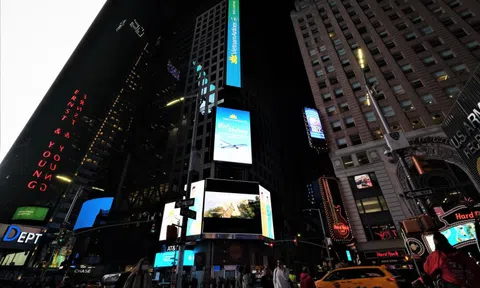 CLIP: Hình ảnh đất nước Việt Nam xuất hiện tại Quảng trường Thời Đại