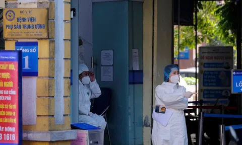Hà Nội phát hiện chùm 22 ca test nhanh dương tính tại BV Phụ sản TW