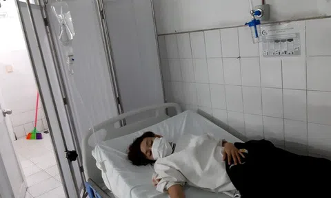 Cô giáo tự tử trước mặt Hiệu trưởng: 'Đêm ngủ hay giật mình rồi dậy khóc'