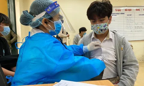 Nhiều trường THPT Hà Nội xin lùi thời gian cho học sinh tới trường