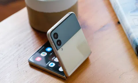 Samsung đứng đầu về số smartphone bán ra trong quý III