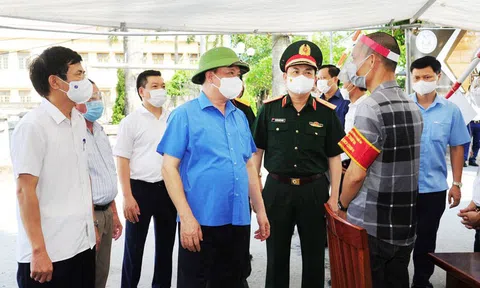 F0 liên tục tăng 'kỷ lục', Bí thư Hà Nội: TP còn 9 chùm ca bệnh và con số sẽ chưa dừng lại