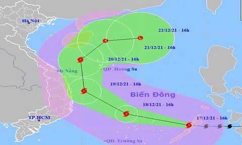 2 kịch bản tác động của bão Rai "có đường đi kì dị" đến các tỉnh ven biển nước ta