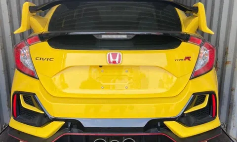 Honda Civic Type R đầu tiên về Việt Nam, giá trên 2 tỉ đồng