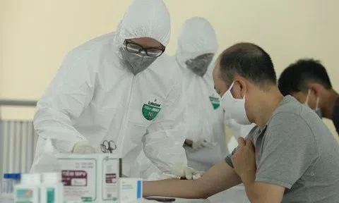 Ngày 19/12, ghi nhận 16.110 ca Covid-19, có 10.542 ca cộng đồng