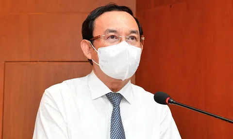 Bí thư Nguyễn Văn Nên: 'Sẽ rất căng nếu biến chủng Omicron có mặt tại TPHCM'