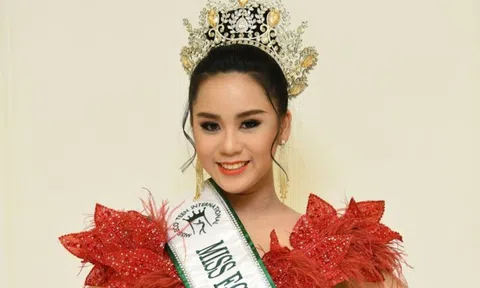 Thí sinh 13 tuổi của Việt Nam đăng quang 'Miss Eco Teen International'