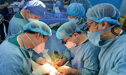 TP.HCM: Bé gái 7 tuổi bị xơ gan giai đoạn cuối