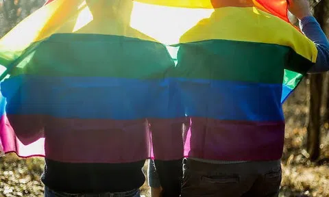 Công nhận hôn nhân cùng giới sẽ góp phần vào tăng trưởng GDP