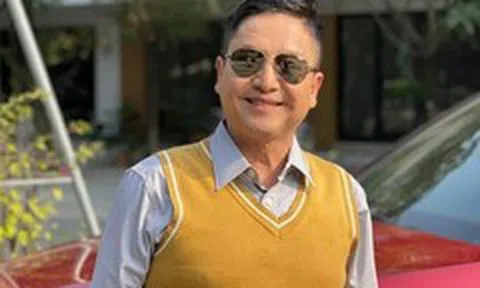 Nghệ sĩ Chí Trung 60 tuổi vẫn 'cưa sừng làm nghé'