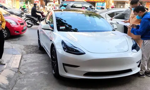 Thêm xe điện Tesla Model 3 giá hơn 3 tỉ đồng về Việt Nam