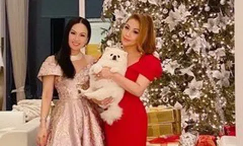 Minh Tuyết đón Noel cùng chị gái tỷ phú Hà Phương ở Mỹ