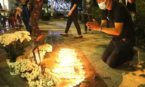 Chia sẻ đứt ruột của mẹ và người thân cháu bé bị người tình của cha bạo hành