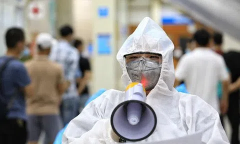 14 người nhập cảnh nhiễm biến chủng Omicron, Bộ Y tế yêu cầu truy vết thần tốc