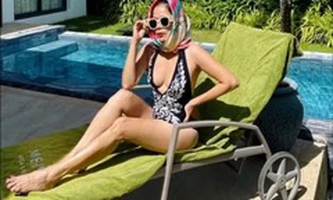 Vẻ nóng bỏng của ca sĩ Mỹ Lệ ở tuổi 50